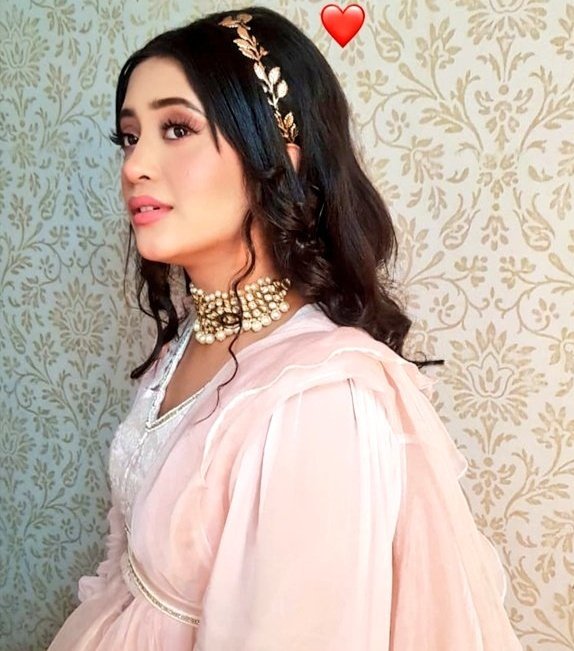 SimranS51082908's tweet photo. हजारो महफिले हैं और लाखों मेले हैं,लेकिन जहाँ तुम नही वहाँ हम बिलकुल अकेले हैं ❤🥰
#shivin #shivinforever #MrsSMK #MrandMrsKhan ♥️🧿 https://t.co/fAmY84ytEF