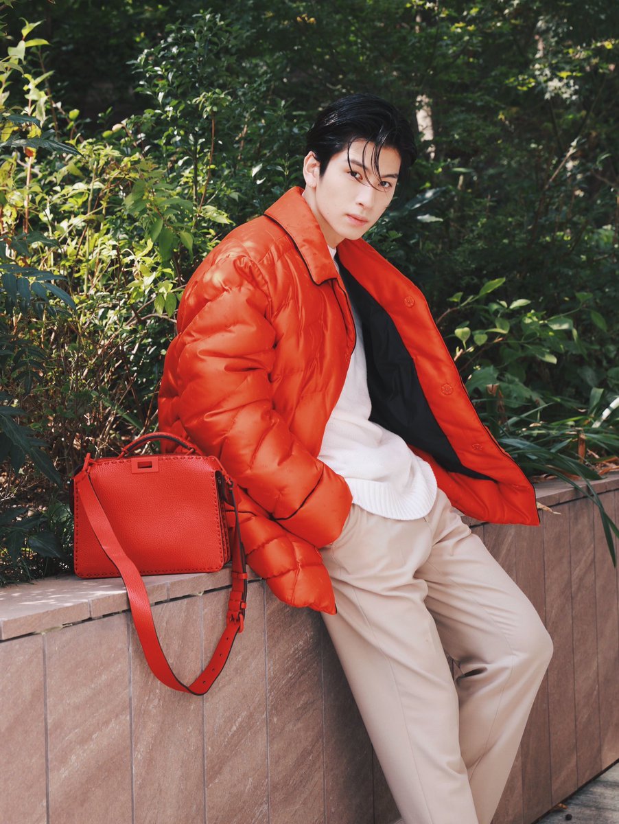 10/10 National Handbag Day👜 @FENDI @FENDI_JAPAN #Fendi