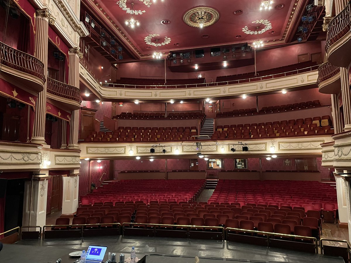 Loved the three <a href="/distantpod/">The Socially Distant Sports Bar</a> gigs at Cardiff (h). Newcastle next, on Saturday the 16th. If you and 700 mates fancy making a day of it, come to the Tyne Theatre. I cannot stress this enough - you will all get in eventim.co.uk/event/13666636…