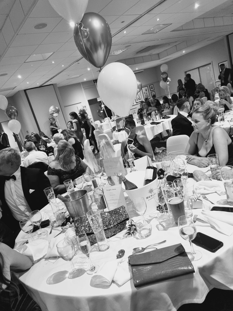 Geesfoundation's tweet photo. Amazing Eve celebrating Gee's Life #CranageHall Masquerade Ball - one of Gees Bucket List wishes. Thanku to all for Prizes donated & those that brought tickets #Raffle 🎟 #Charity £3000 donated to charity Cardiac Risk in The Young I'm memory of Tom https://t.co/ghwxfc433I