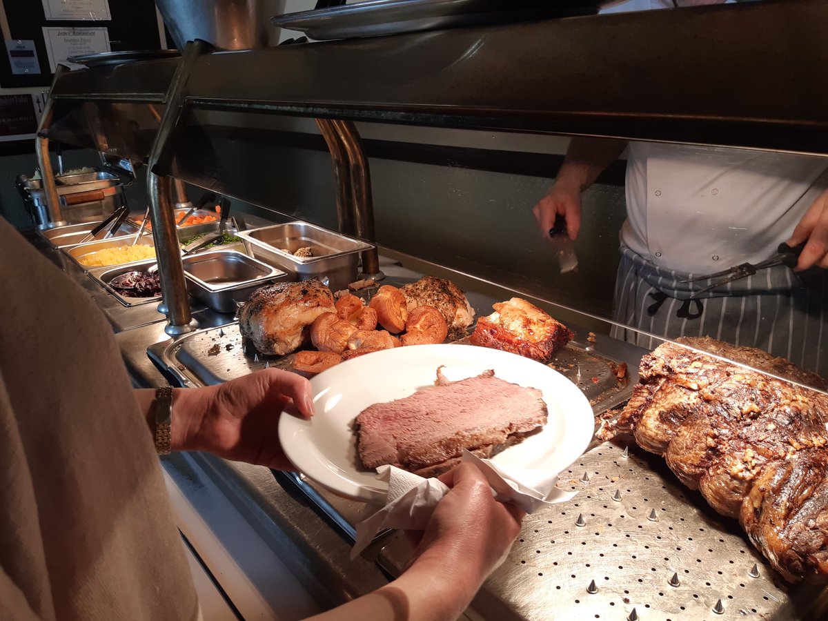 northshorehotel's tweet photo. We are getting ready to serve our delicious carvery between 12pm - 3pm.
So come on down or to avoid disappointment call us on 01754 763298 to get booked in now and you can decide on 1, 2 or 3 courses. https://t.co/k0xmAw7vkX