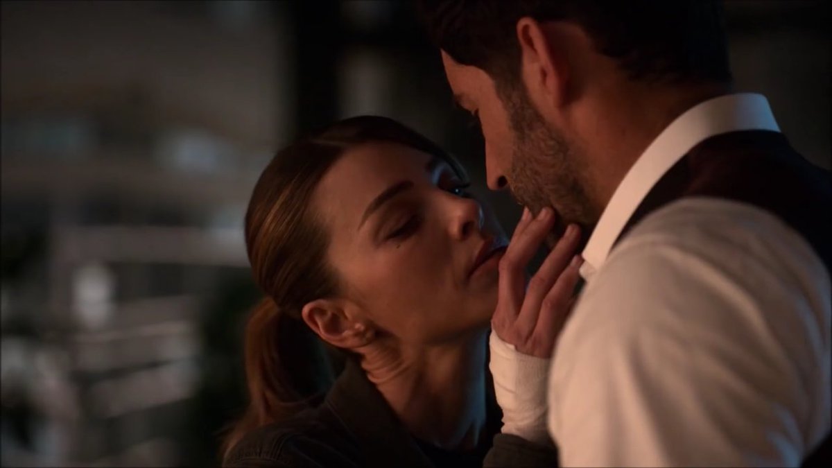 __dumbandpoetic's tweet photo. "it was pretty easy and effortless to have that chemistry"
-tom ellis https://t.co/J4Xp6t6G6o