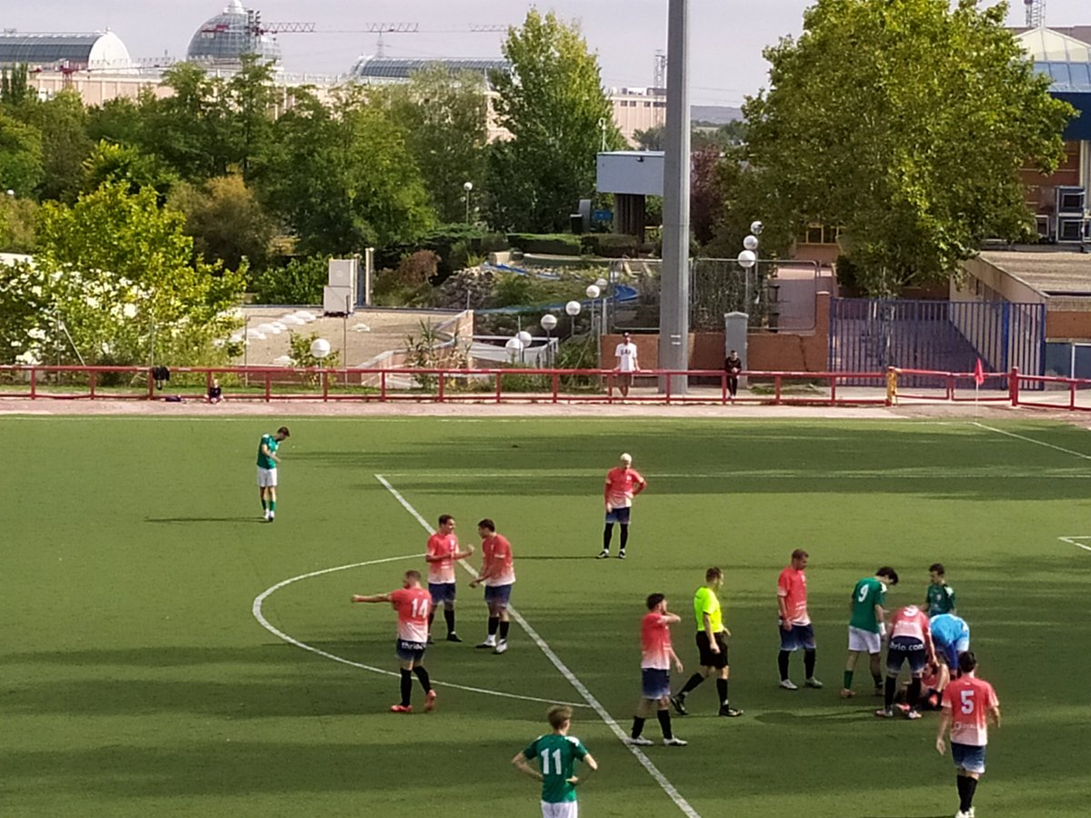 josete8877's tweet photo. DESCANSO en el Luis Aragonés!!!

#PrefeMAT 

@ADAlcobendas    0
@LAMORALEJACF 2

Máxima efectividad visitante con 2 llegadas y 2 ⚽.
Los más destacados Leonard por los locales y Goya en los visitantes.

@madridaltanto #MATconJuanjo. https://t.co/6okI3qkG6M