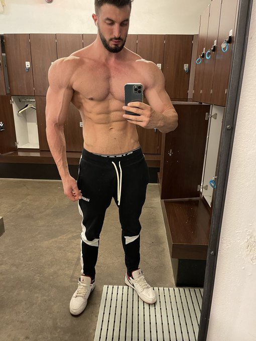 🥐🥐🥐 October promotion 🥐🥐🥐 🎁100 memberships for only $ 3 for new members🎁 🚨take advantage of it now🚨 🔥seats