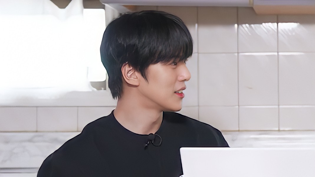 DJh_won's tweet photo. my hyunghyuk heart is melting🥺 https://t.co/ytGn8zwurW