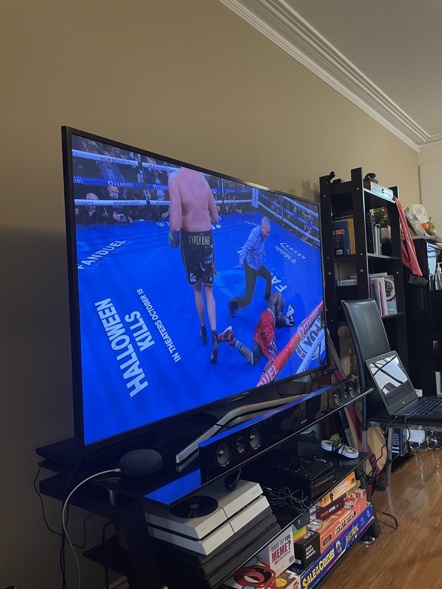 therealgeneric's tweet image. What a great fight @Tyson_Fury ! #FuryWilder3 had me at the edge of my seat!