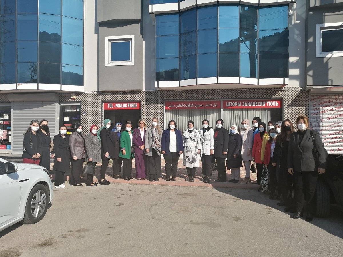 Emine_Gozgec16's tweet photo. 📌Bursa

Kadın Emeği Türkiye’nin İstikbali Buluşmaları #Bursa programımız kapsamında, Genel Merkez Kadın Kolları Başkanımız Sayın Ayşe Keşir ve Genel Merkez heyetimizi Bursamızda ağırlıyoruz.

 @AKKADINGM #KadınlarlaBüyükTürkiyeYolunda #KadınEmeğiTürkiyeninİstikbali https://t.co/hLcSiySJTf