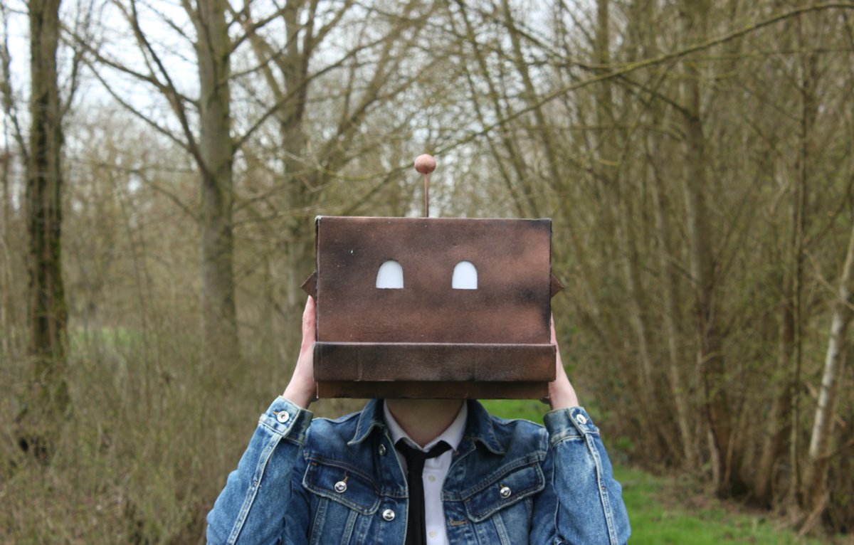 AlexDennisMusic's tweet photo. My new EP "Robotland" has been out for 1 month already! Keep streaming and sharing from the link below! It'd be greatly appreciated. Thank you to everyone who's done so already 🤖🤖🤖 xxx

#alexdennis #robotland #newmusic

 https://t.co/RkX0hWJfql https://t.co/w3nMPvdUfU