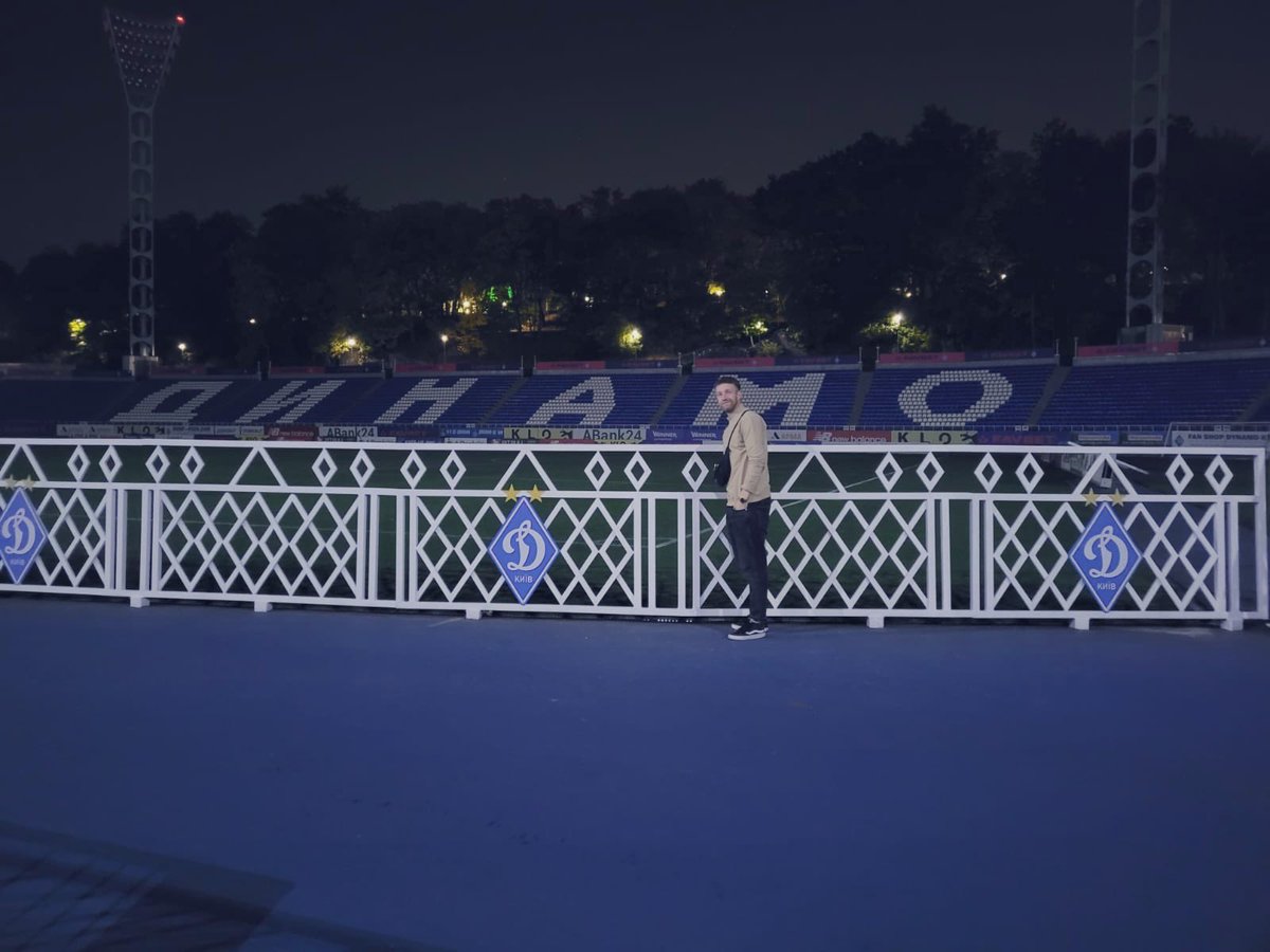 _s_owl's tweet image. Nocna wizyta na Valeriy Lobanovsky Stadion Dinamo Kiev ⭐️⭐️   #groundhopping