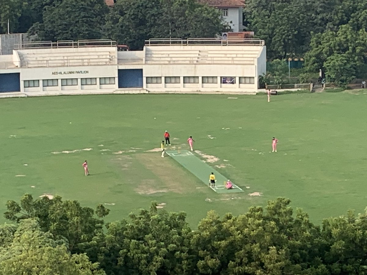 NTanjore's tweet photo. #IPLEFFECT
Scene from next door! https://t.co/4CW7dGaHyQ