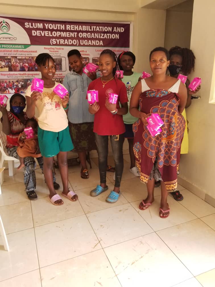 syradouganda's tweet photo. We are emphasizing body hygiene and body autonomy as we celebrate the #DayOftheGirlChild tomorrow. #UnlockingEndlessPossibilities #HandsonSkilling #covid19response #YEPproject Children's rights and Violence Prevention Fund @CRVPF1 https://t.co/CHqPCx5U45