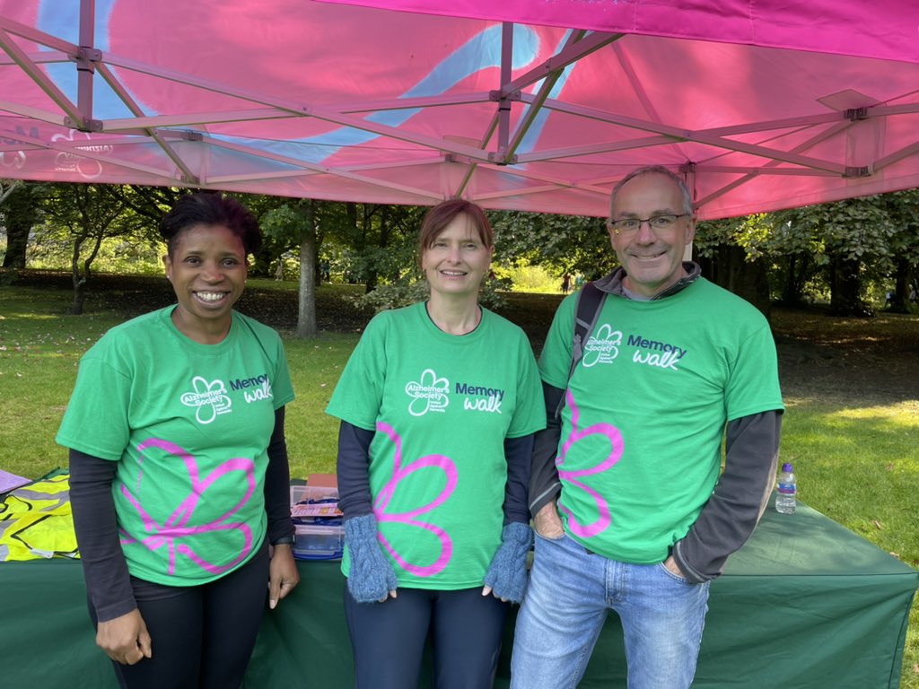AlzSocCymru's tweet photo. Thank you to our wonderful Memory Walk Cardiff volunteers. We couldn’t do it without you #CardiffMemoryWalk2021 https://t.co/xSLTVgDF3f