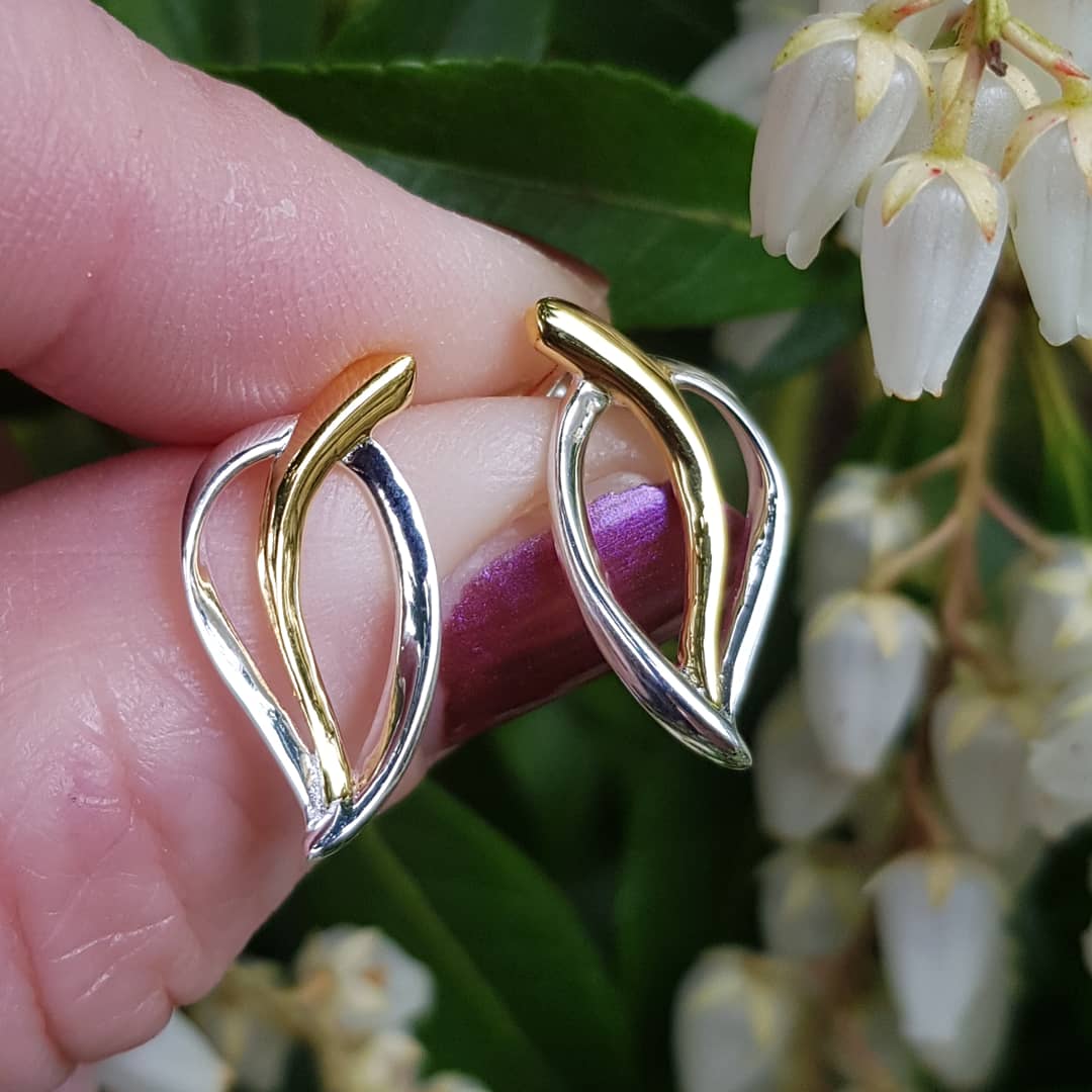 Callibeau's tweet photo. DEAL OF THE WEEK
Save over 30% on these gorgeous, sterling silver and gold plated silver earrings. Were £42 - Now just £29
Gift box and free, tracked UK delivery included. LIMITED STOCK
https://t.co/wUIPT9jAnd
#deal #jewellery #gifts https://t.co/CasFnfPYV4
