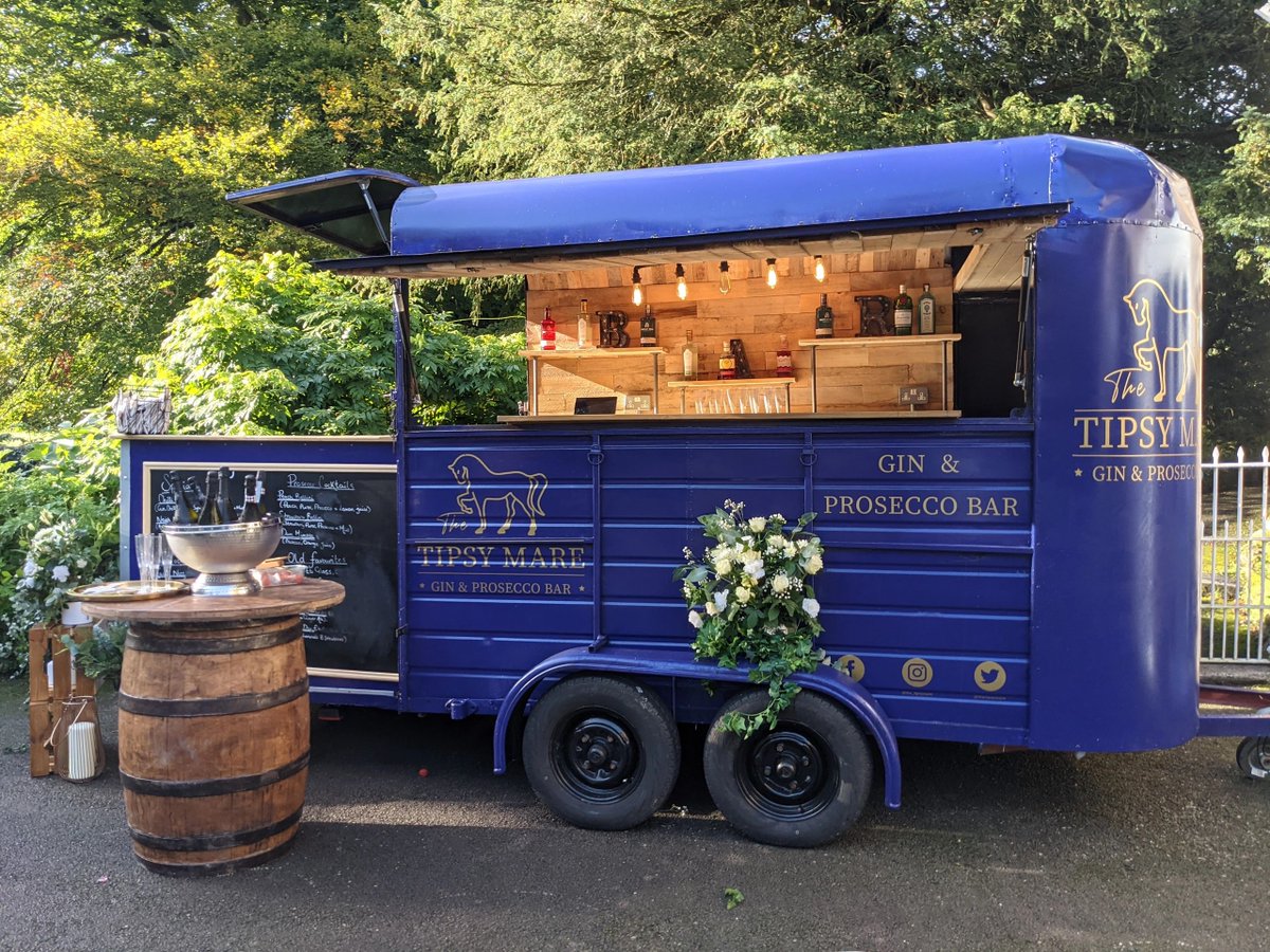 TheTipsyMare's tweet photo. If you're getting married you should come and check us out,

we are at holker wedding fayre today till 3pm

🐎 https://t.co/KPs4F1WES2