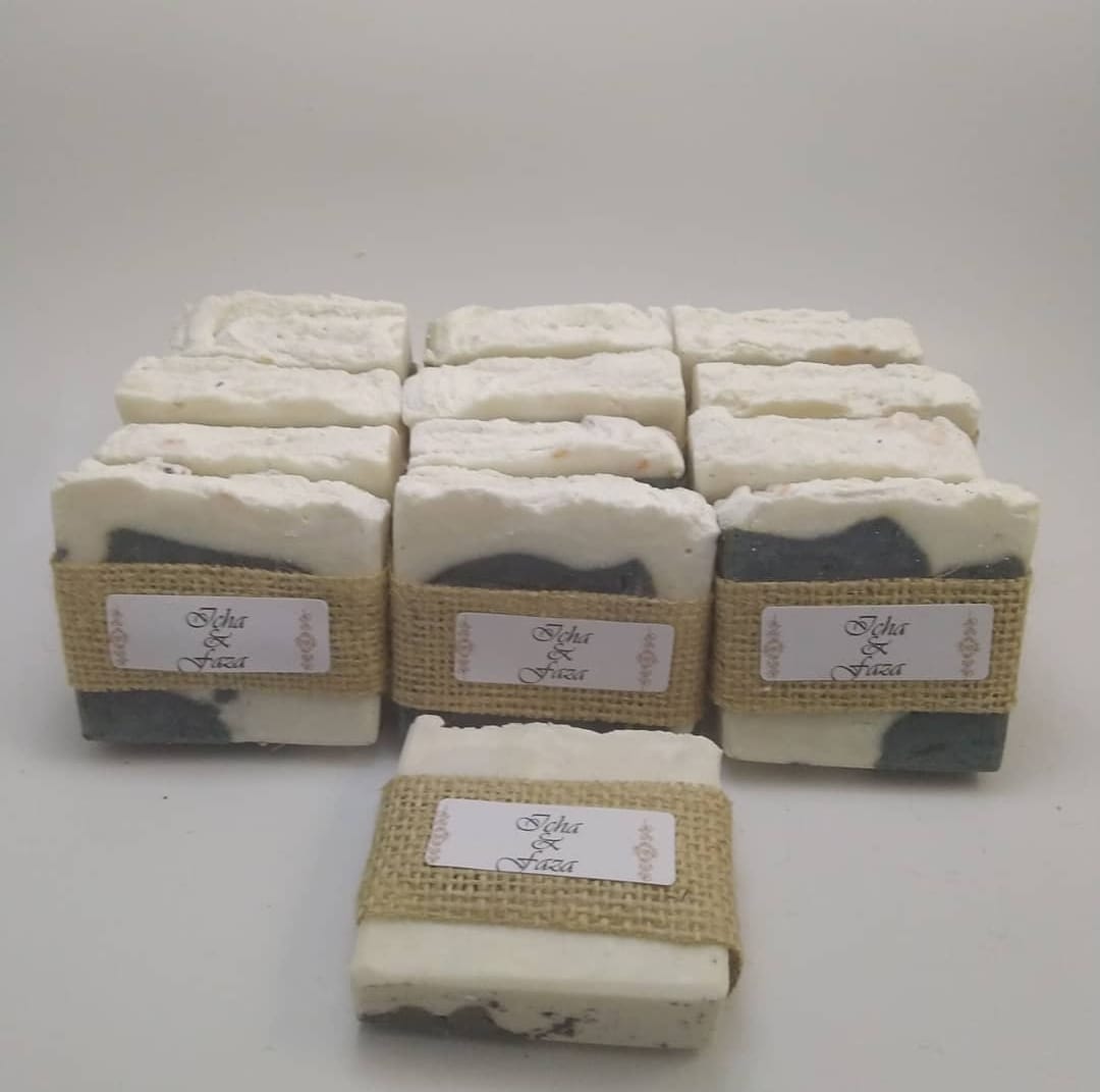 Halo, Pasar Gintung menyediakan Pelatihan untuk Anda yang mau mengadakan acara reuni, arisan, sosialisasi, gathering lainnya, diantaranya seperti Kelas Pembuatan Sabun Aroma Therapy, Kelas Merajut, Kelas Menghias Coklat Praline, dll. Hubungi kami untuk any inquiry via DM, thanks!