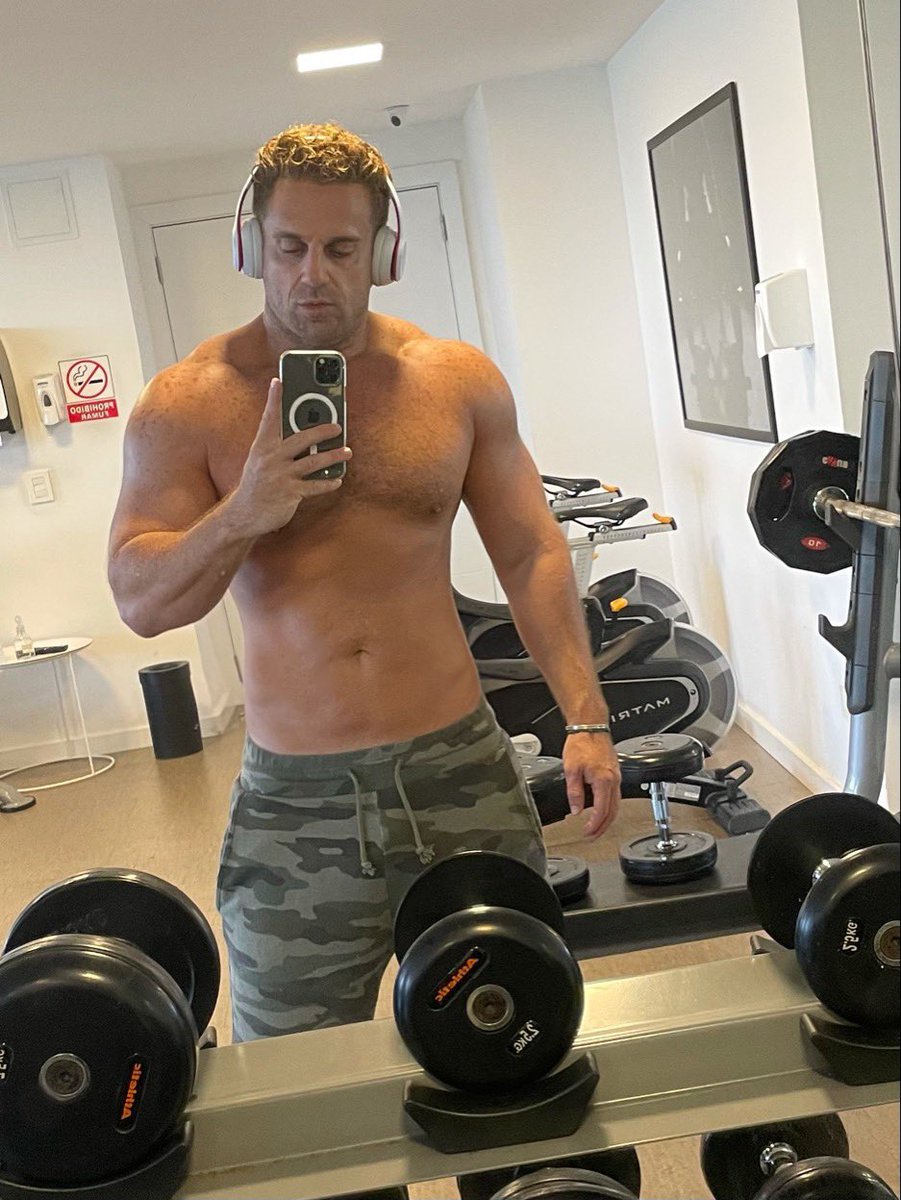 GuidoLeiser's tweet photo. GYM https://t.co/XtU1xNYIaH
