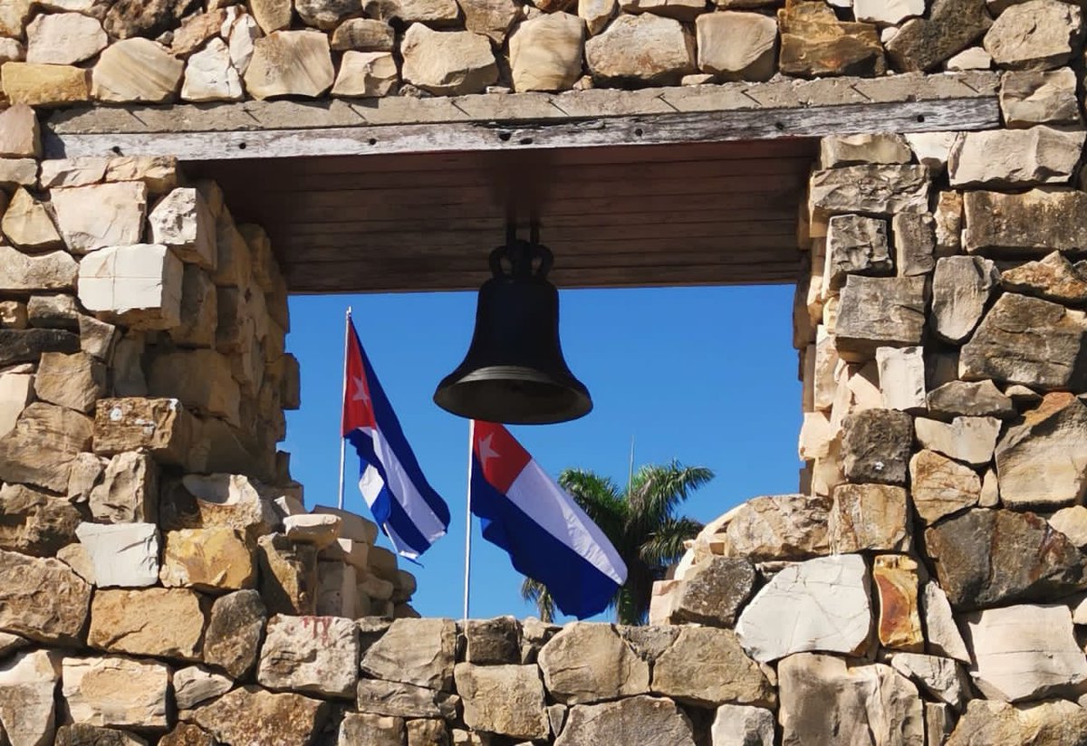 MayraArevich's tweet photo. Hace 153 años, el grito de independencia del Padre de la Patria Carlos Manuel de Céspedes, inició lo que ha sido desde entonces una sola lucha verdadera y revolucionaria, protagonizada por nuestro pueblo a lo largo de la historia.
#10DeOctubre
#UnaSolaRevolución
#SomosContinuidad https://t.co/qaGscF0FrY