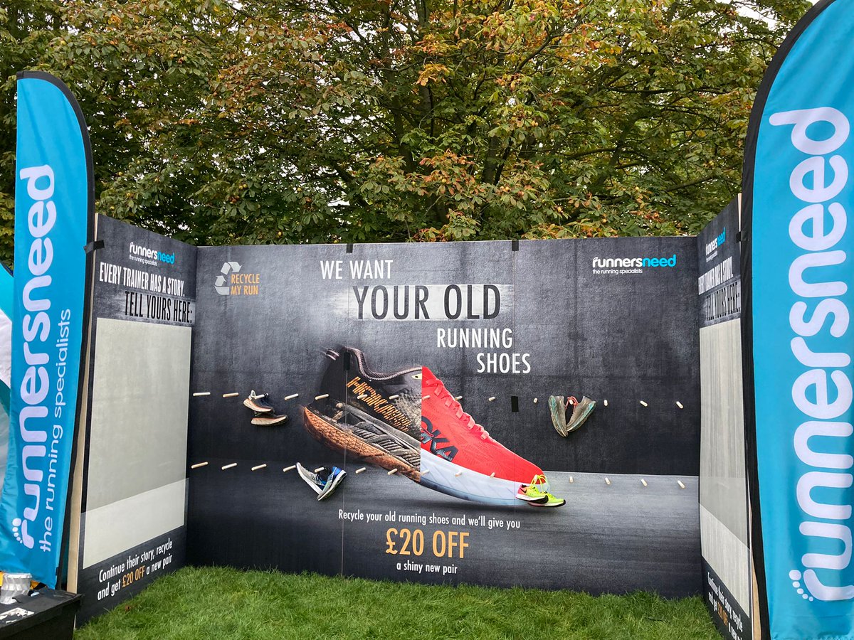 MongooseAgency's tweet photo. Busy day welcoming runners over the finish line of the @RoyalParksHalf and recycling their old running shoes 👟with @RunnersNeed - congratulations to everyone taking part! 👏🏼 🏅
#RecycleMyRun #ukrunchat https://t.co/rF7yzwk5Xk
