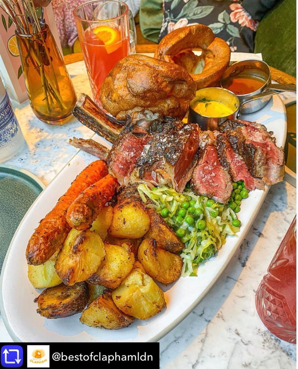 WindmillClapham's tweet image. Roasting the only way we know how; with @gingerpigltd sharing tomahawk served with all the trimmings of course! 👊🏻

.
📸 @bestofclapham