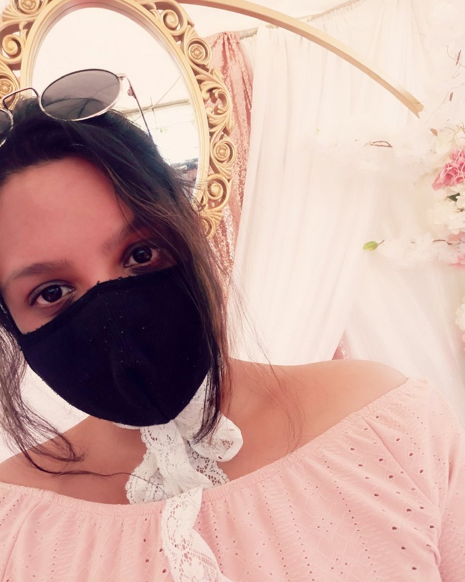 ShaZia132's tweet image. Today is #WorldMentalHealthDay and working at @hashtagourstory on the #OurMinds show has showed me that no matter what you are going through #YouAreNotAlone ! There is always someone you can talk to💙 #MentalHealthMatters