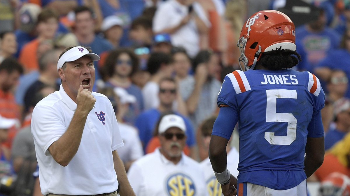 BianchiWrites's tweet photo. Hey, Gator Nation, get off Dan Mullen's case! He's one of the best coaches in college football, and you're lucky to have him. Here's my column from #Gators blowout of #Vandy: https://t.co/jdWo7CNGyV https://t.co/x8v7Q04gDr