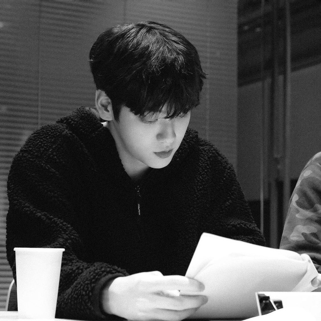 yeonbinsource's tweet photo. https://t.co/ke1do7PlAd