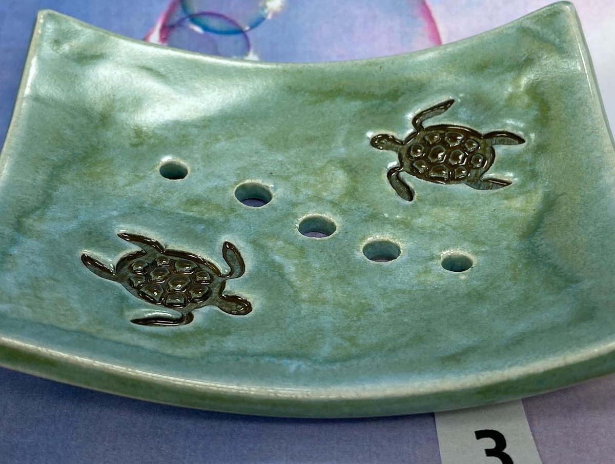 PennyPotteryUK's tweet image. It’s been a while since I have made these. I am pleased to be able to list nine new soap dishes with the popular sea theme.

etsy.me/3oIEYci

#Soapdish #KeyDish #CeramicGift #ChristmasGift #PotteryGift #smallbusiness #supportsmallbusiness
