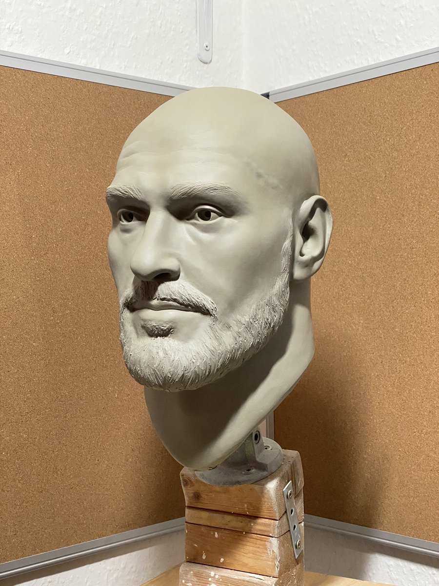 Farry_'s tweet image. Life sized Tyson Fury sculpture I created for my YouTube channel, loved sculpting him. An absolute inspiration for me. #FuryWilder3 #TysonFury #boxing #sculpture #art #clay #portrait #GOAT