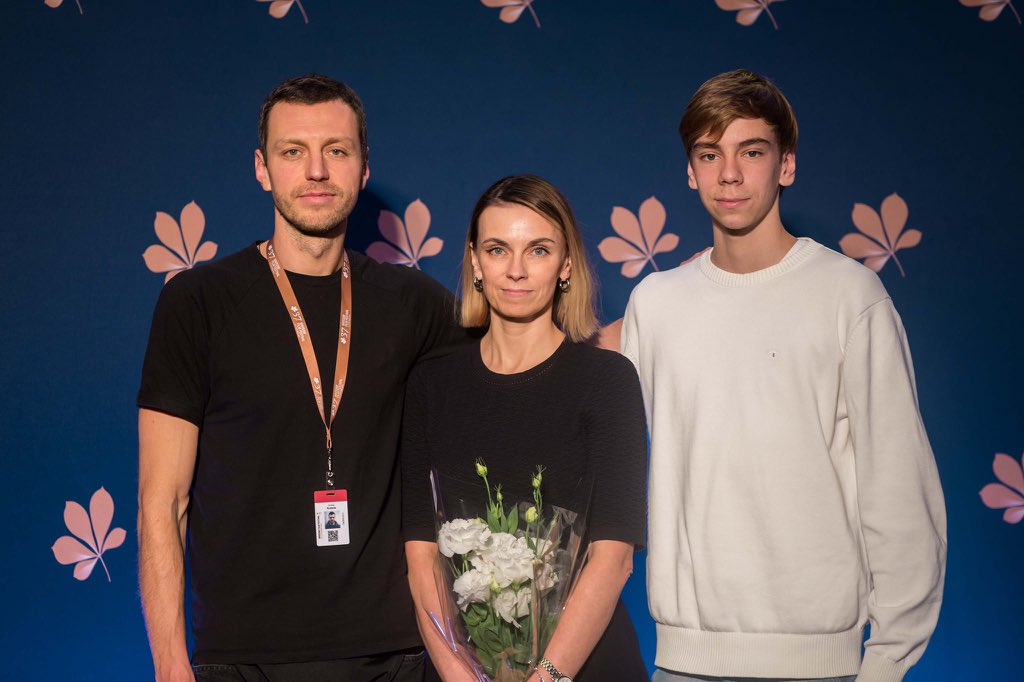 Ekipa filmu Gdy kwiaty nie milczą, reż. Andrei Kutsila
Crew of the film When Flowers Are Not Silent, dir. Andrei Kutsila
 #37wff #warsafilmfestival #warszawskifestiwalfilmowy #warsaw #warszawa #film #festival