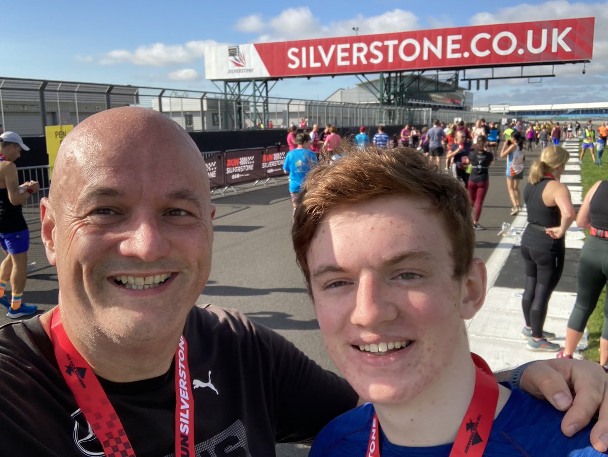 Grapesy81's tweet photo. Before and after, Silverstone 10k @runsilverstone #runsilverstone https://t.co/Cf9Jt82wmz