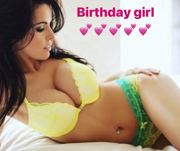 🥳🥳🥳♎️😫💕💡 lots of Libra ♎️ love from me today xxxxxxx https://t.co/5k4hGz9G8v<a href="/tag/designer"class="tags"><span>#designer</span></a><a href="/tag/aw15gothicromance"class="tags"><span>#aw15gothicromance</span></a><a href="/tag/classiccouture"class="tags"><span>#classiccouture</span></a>