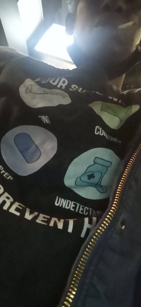 TrescaLouise's tweet photo. #MySaturdayevening filming for #TheNakedTruth
#HIVdoesnotdefineme
#HIVVIP
#UequalsU 👕
#OldComptonStreet 

@doitldn Health Intervention Outreach #HackneyRoad #Hoxton #Shoreditch #Dalston
#FourSureWaystoPreventHIV
#Testing #Condoms #PrEP #Undetectable https://t.co/1m6MZPGWNR