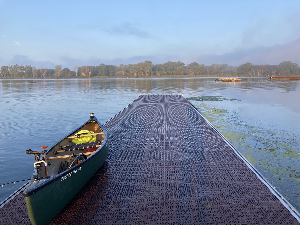 Hive2Home's tweet image. A foggy and successful fishing outing yesterday morning on the Detroit River.