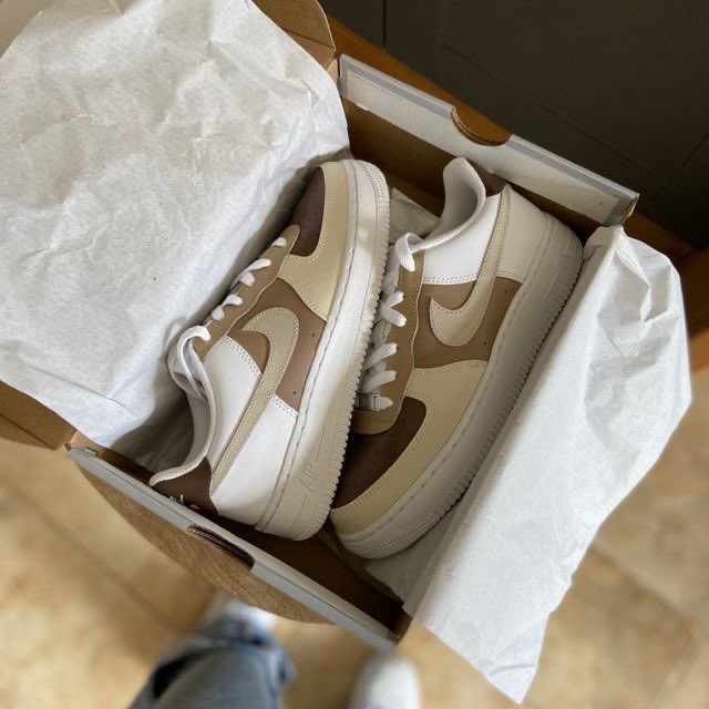 leilaaaaaac's tweet photo. Elles sont magnifiques ces paires j’ai des sentiments https://t.co/1N3pMRYlqm