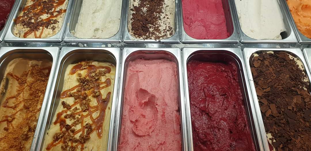 SSchemb's tweet image. Fin des visites à Lyon
facebook.com/10590154498831…
#glacier #glacerie #lyon #rhone #patisserie #cookie #tarte #brownie #gourmands #glaces #sorbets #toppings #icecream #icecreamlover