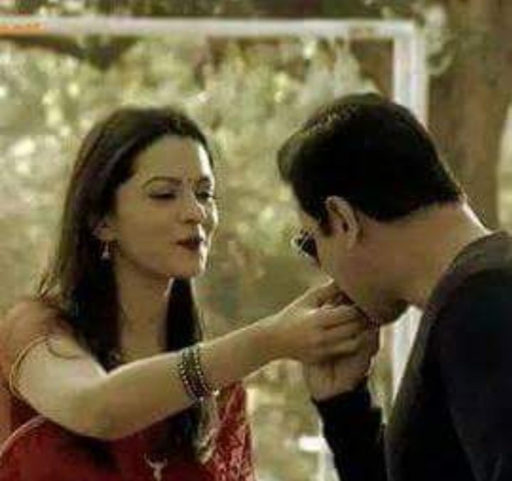 tandralahiry123's tweet photo. Romantic Hero
@RonitBoseRoy 
#HappyBirthdayRonitBoseRoy
#22min left ❤️❤️❤️✍️ https://t.co/MXAg24qb30