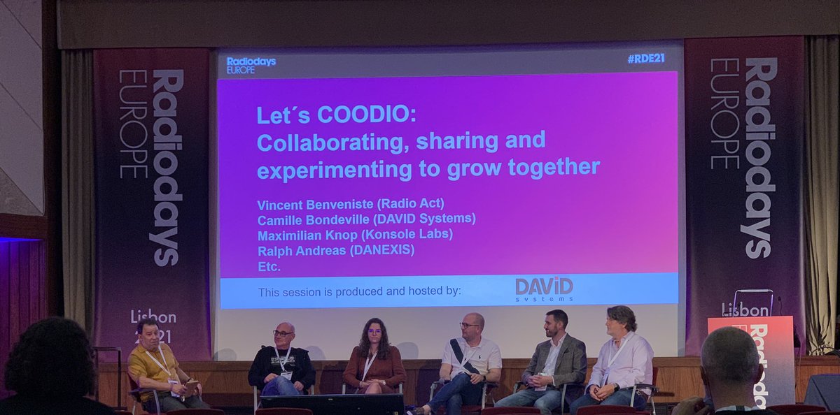 coodio2's tweet photo. @Benveniste @RadiodaysEurope 6 #radio members of @coodio2 generously shared their experience and expectations about #workingtogether #nextlevelradio #RDE23
🙌 🤝😎
@On_Hertz
@KonsoleLabs
@RadioActco
@DAVID_Systems
@DANEXIS
👉🏿 @Entreprendre_MT https://t.co/xCblHXlO3X