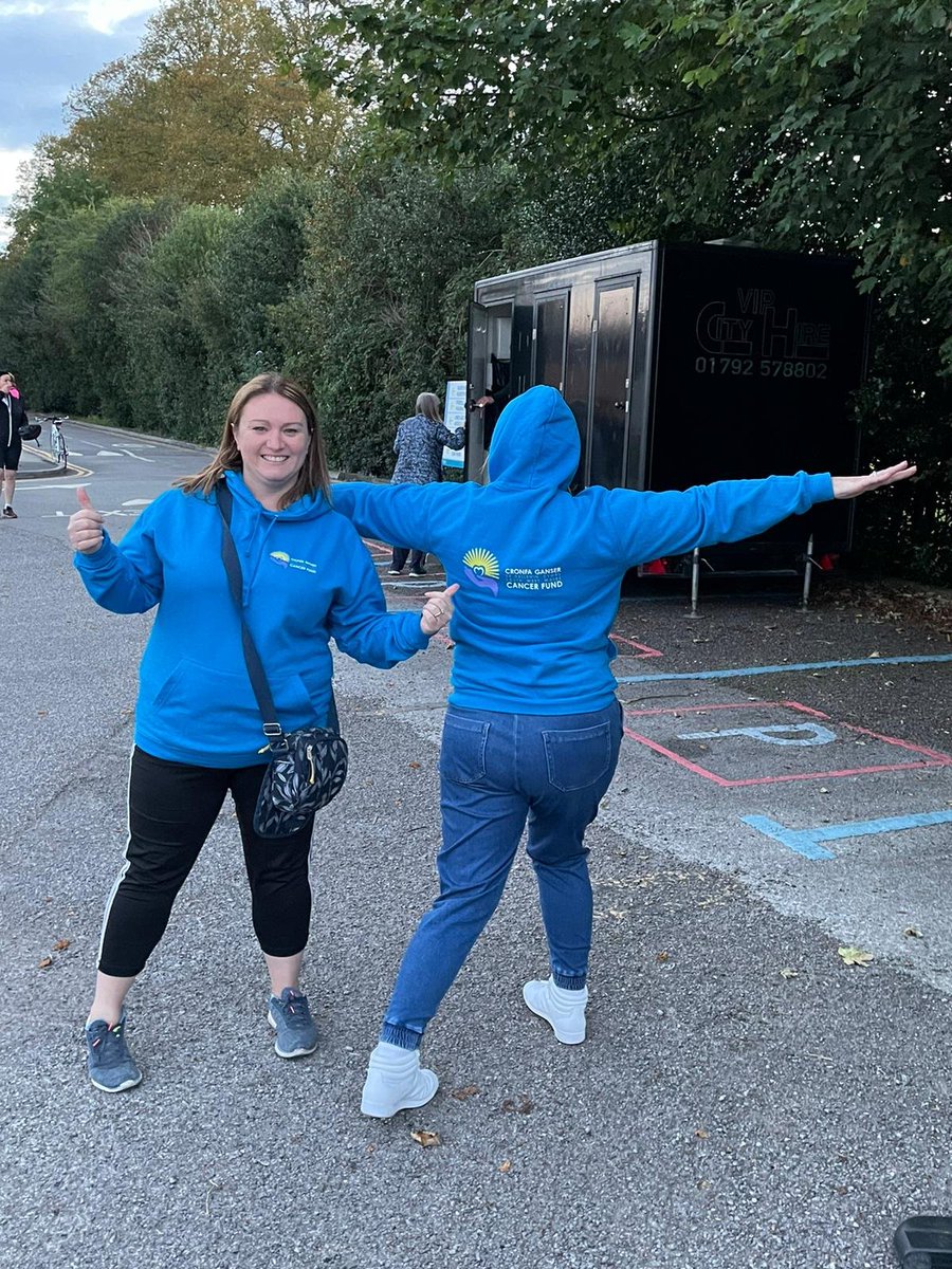 MichelleBarett1's tweet photo. What a day! 
@SWWCancerFund 
@janw0109  @cerig34 https://t.co/tGVaR7iXku