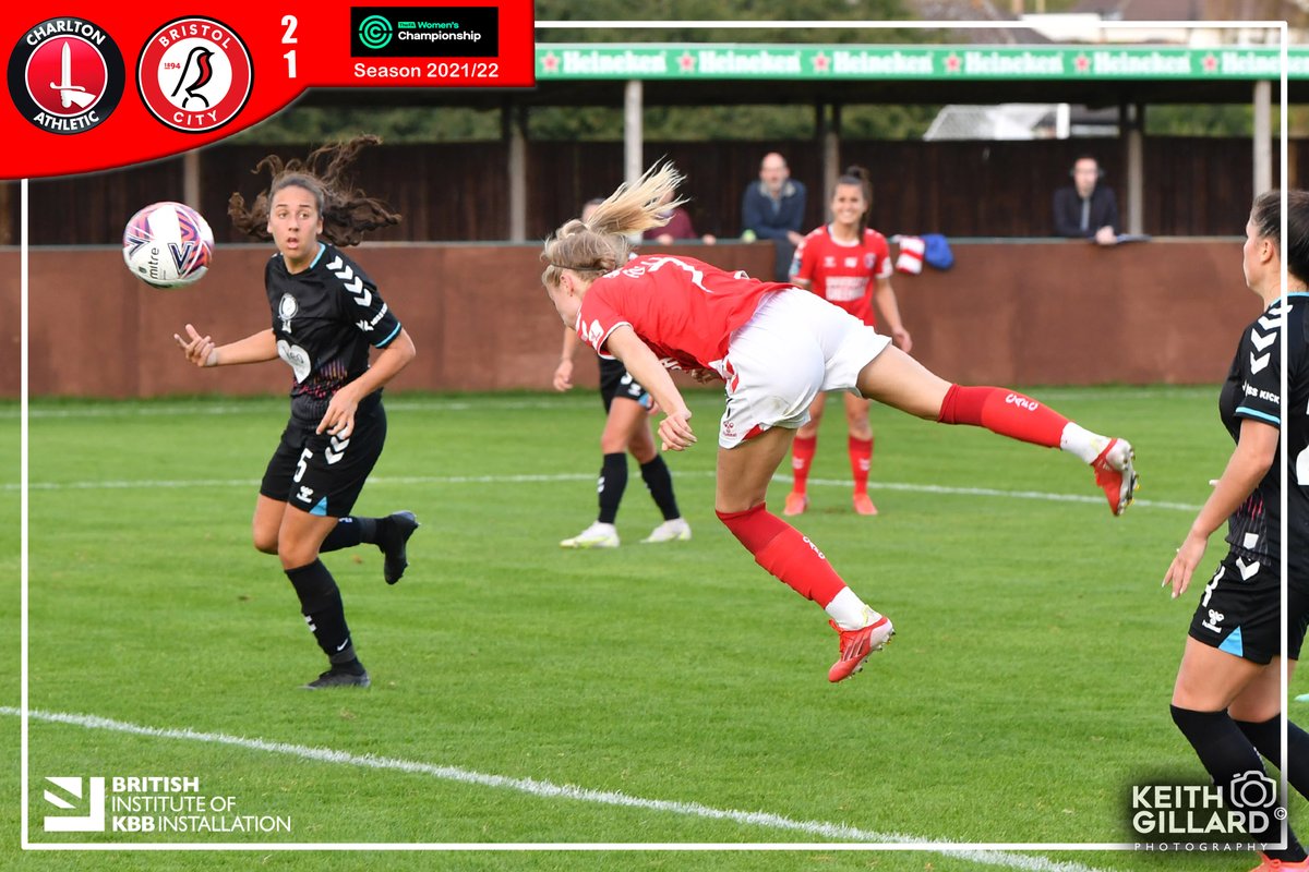 KGtopsnapper's tweet photo. Match Gallery @CAFCWomen v Bristol City Women.

A brace from @emma_foll , including an diving header in injury time, gave Charlton a 2-1 victory.

https://t.co/aU1CDdwpHU

#cafc #Addicks #SandgaardEra #CharltonFamily #charltonwomen #OneClub #FAWC https://t.co/EFJa5iguOh