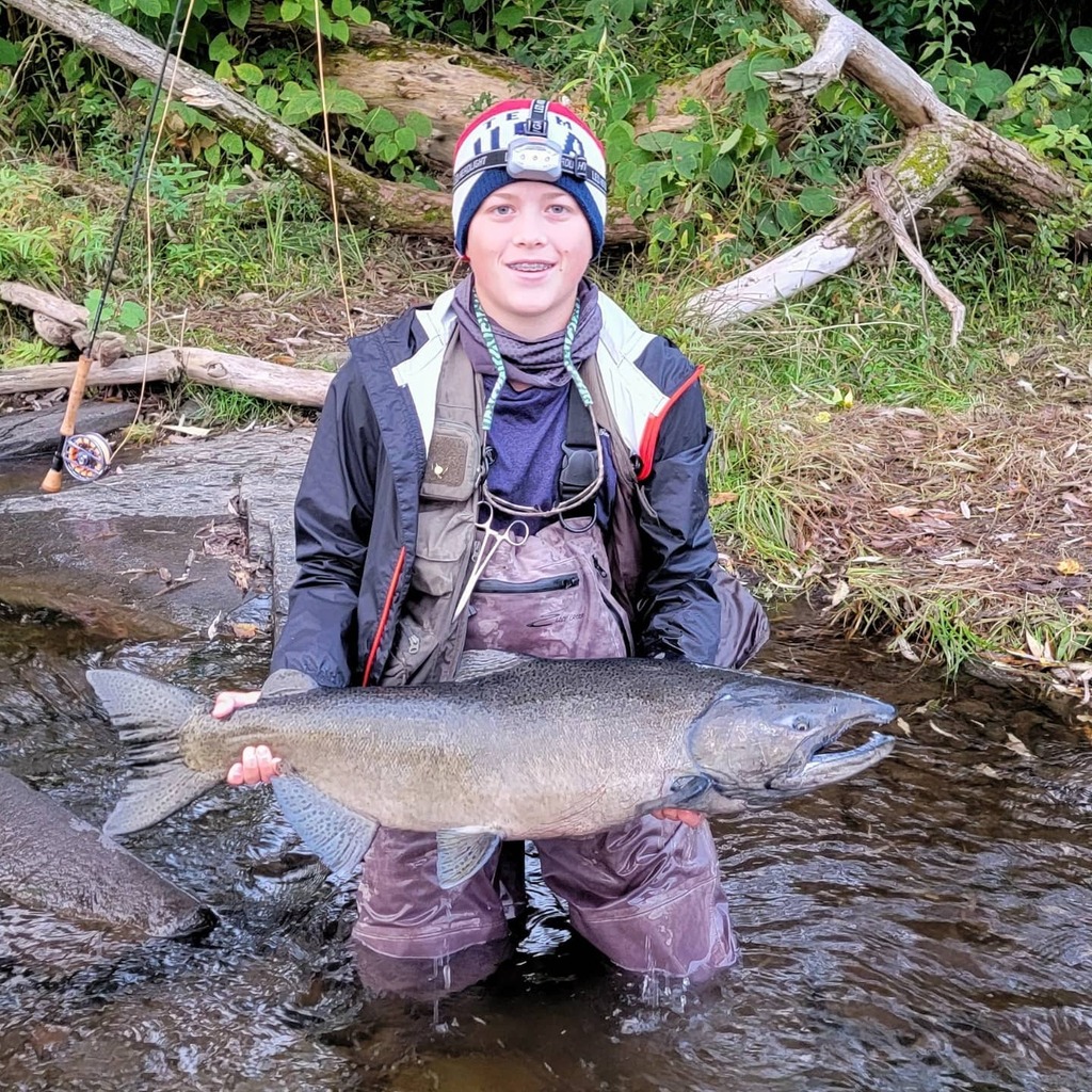 PaulsGuide's tweet photo. Rylan with his first Salmon River salmon.
@echoflyfishing #echolife #getoutthere #flyshopstrong #paulsguideservice #douglastonsalmonrun #spey #steelheadguide #oswegocountyny #salmonriver #flyfishingguide #guidelife #dsrguide #fishingguidepulaski @dou… https://t.co/JZPyQc7jVz https://t.co/QiG8npF9lo