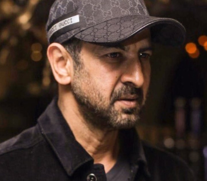 tandralahiry123's tweet photo. Genuine talented n grounded humble superstar @RonitBoseRoy
#HappyBirthdayRonitBoseRoy
========
✓#14min left ❤️❤️❤️✍️
==========={ https://t.co/G1pQiP9lQe
