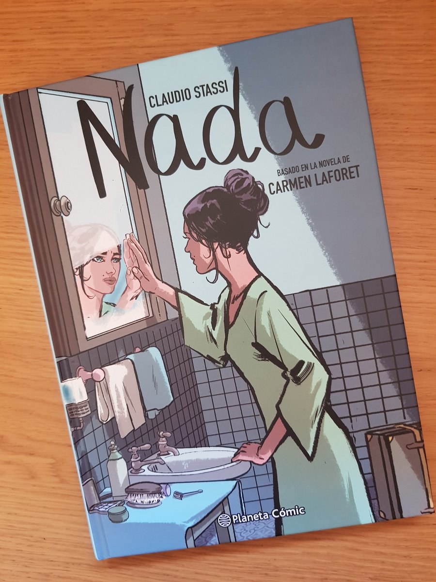 nandoman1905's tweet photo. No conozco la obra original, pero esta adaptación a cómic de @nero_su_bianco publicada por @PlanetadComic me ha encantado. Tremenda historia ambientada en la Barcelona de la postguerra civil. #Tebeitos #PlanetaComics #Nada #ClaudioStassi https://t.co/4xvPXi6YG6