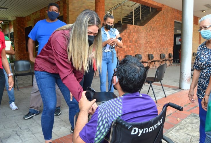 Ana Fuentes tweet media