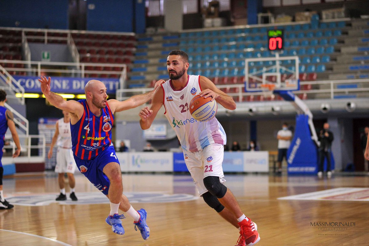 💪 La Kienergia si impone su Senigallia

Leggi la #News completa 👇
npcrieti.it/la-kienergia-s…

#KienergiaRieti #NpcRieti