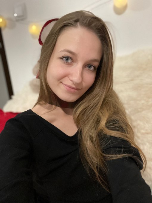 Hello 😘 https://t.co/DAHTs1APEZ<a href="/tag/nsfw"class="tags"><span>#nsfw</span></a><a href="/tag/paidcontent"class="tags"><span>#paidcontent</span></a><a href="/tag/nswfgirl"class="tags"><span>#nswfgirl</span></a><a href="/tag/onlyfanspoland%20"class="tags"><span>#onlyfanspoland </span></a>