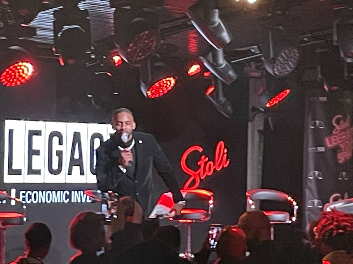 Suzanne Hall-Gibbins tweet media