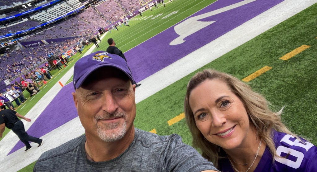 kymj14's tweet photo. Super Special Sunday! #skol https://t.co/UIveyz4ogO