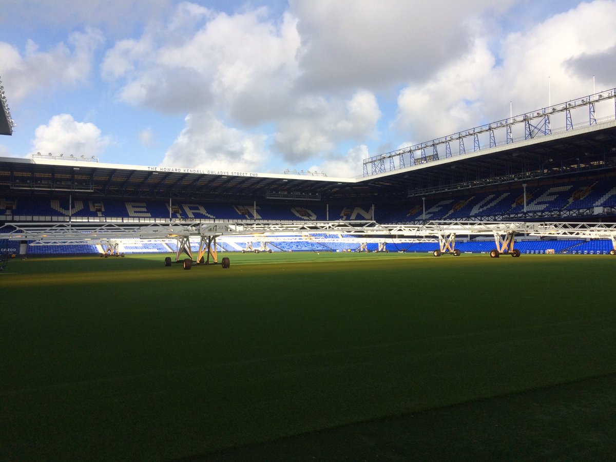 Big thanks to everyone who signed up today as a #stemcell donor at the <a href="/DKMS_uk/">DKMS UK | We Delete Blood Cancer</a> event with <a href="/Everton/">Everton</a>. You’re all #lifesavers in waiting now! Got a sneaky peak at the pitch too at the end of the day.