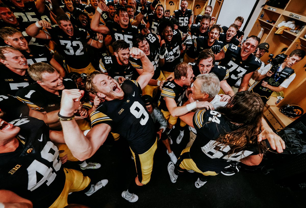 MOOD waking up this morning.

#Hawkeyes