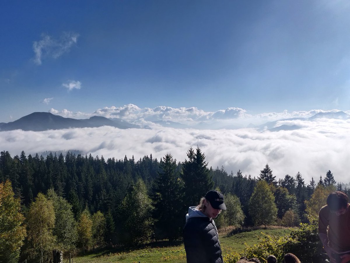HoerMirZu's tweet photo. Über den Wolken 🎶🥰
#Neureuth https://t.co/laS1nOYCvk